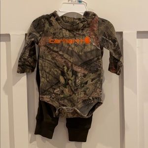 3m carhartt camouflage onesie and pants.